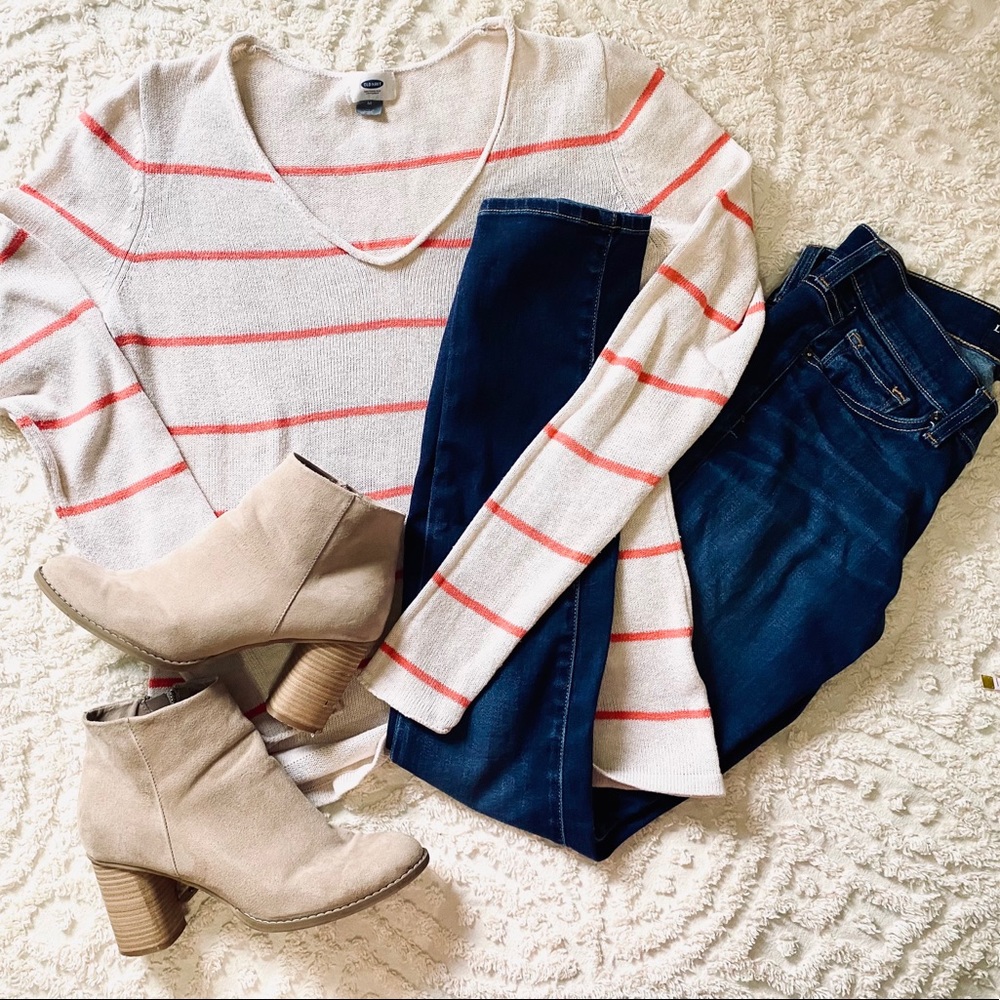 Old Navy V Neck Striped Sweater